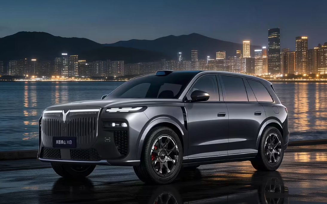 岚图泰山X8持续预热 首发一键成床功能 搭载华为双联屏上半年上市